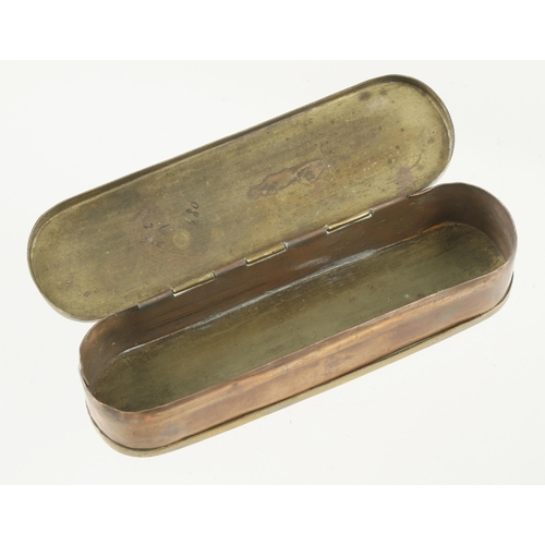 1198 - A copper and brass tobacco box with attractive engraving to lid G+