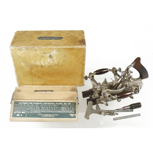 1218 - A little used STANLEY No 55 combination plane complete in orig box G++