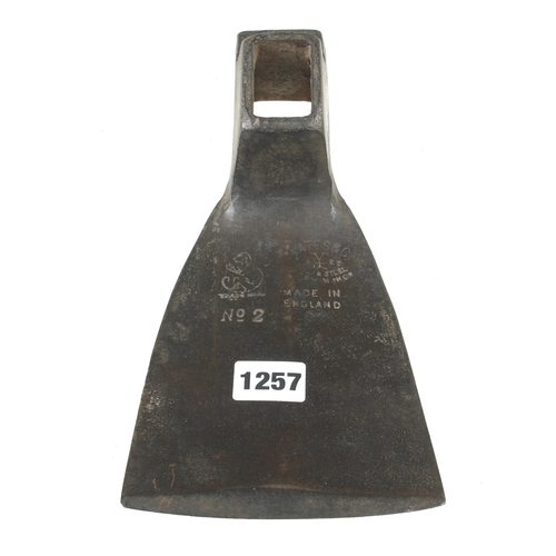 1257 - A No 2 adze head with hammer pole by YATES & Co G+