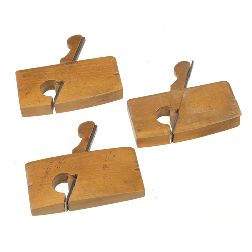 1384 - A set of three little used boxwood planes: compassed hollow, compass rebate and a radius rebate 3 1/... 