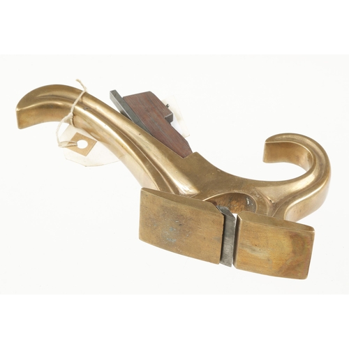 139 - A tailed brass compassed rebate plane G+