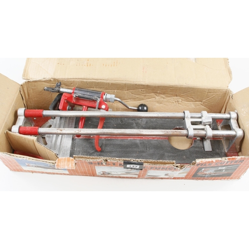 147 - A 3 in 1 multi function tile cutter G