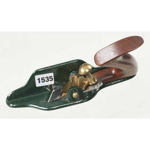 1535 - A Lancashire pattern shouldering plane with mahogany handle, re-painted G++