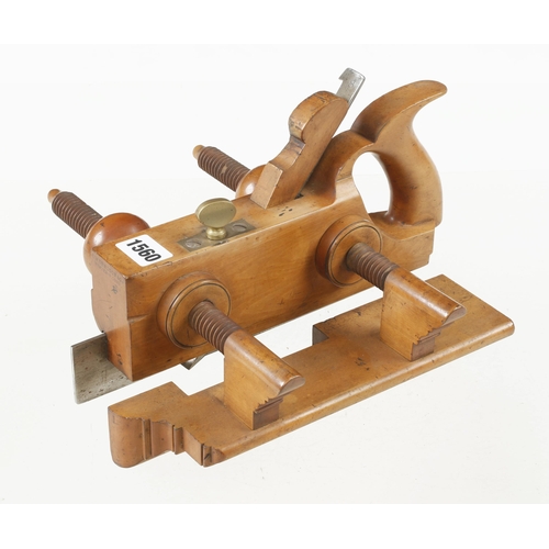 1560 - A solid boxwood handled screwstem plough plane by G.W.DENISON & Co Winthrop Conn. tiny nicks to stem... 