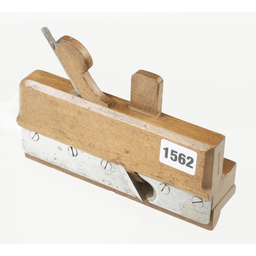 1562 - An usually small beech grooving plane by MUTTER (mark G) with wood depth stop and fence 7