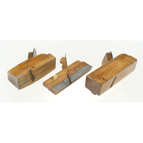 1582 - Two different skew mouth rebate planes and a shouldering plane all by MATHIESON G to F