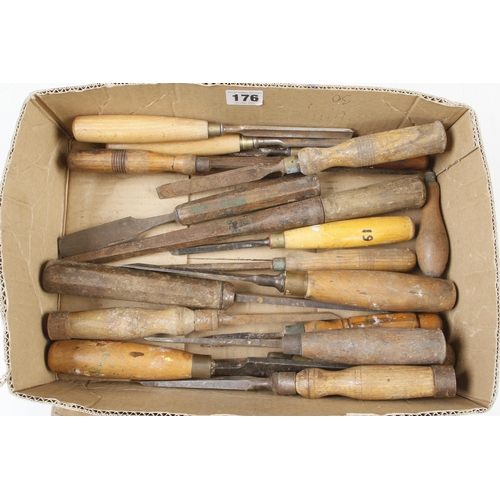 176 - 24 chisels and gouges for restoration G