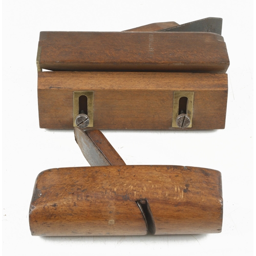 214 - A little used beech chamfer plane and a small round G+