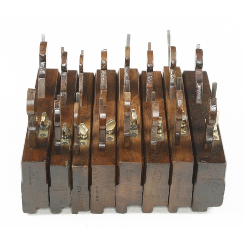 430 - Eight dado planes with brass fittings G+