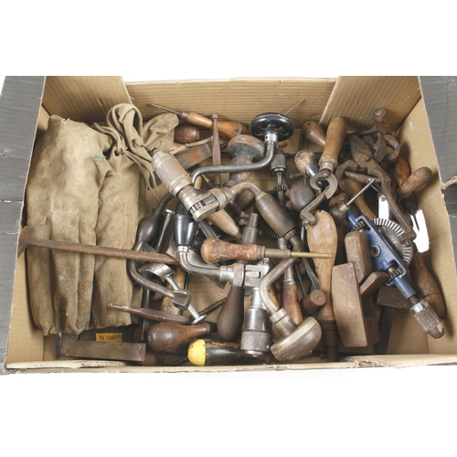 537 - A box of tools G