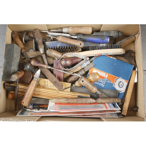 707 - Two mallets and quantity of other tools G