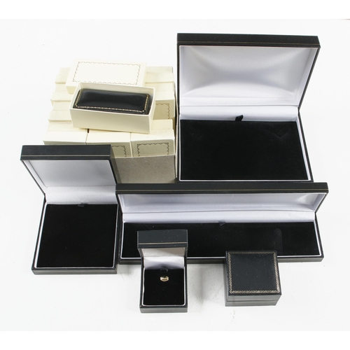 773 - A large quantity of ring or jewellery boxes F