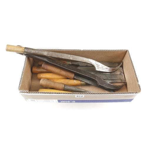 812 - Two mortice lock chisels and 8 other chisels G+