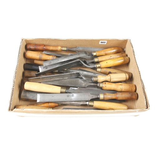 965 - Four cranked gouges and 16 other gouges G+