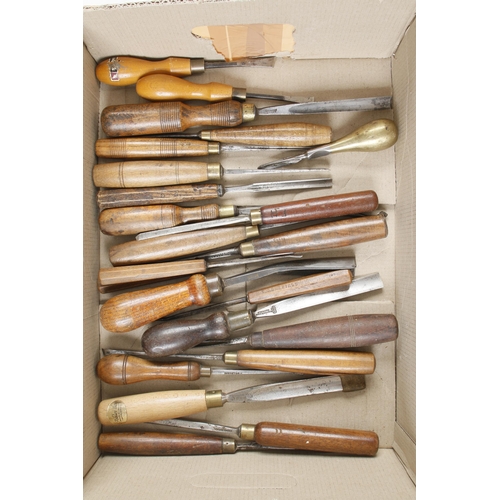 98 - 30 carving tools G+