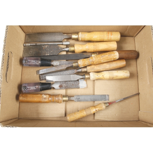 615 - A mortice lock chisel, and 12 other chisels G