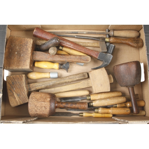 261 - Seven mallets and hammers, chisels, gouges etc G