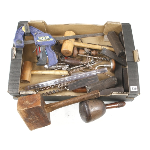 339 - A box of tools G