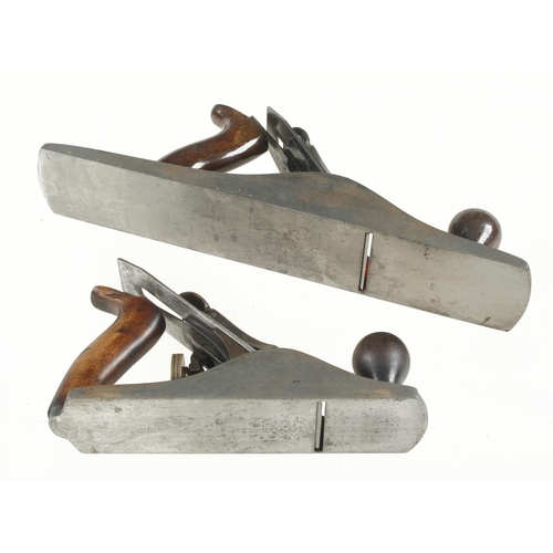 420 - MARPLES Nos M4 and M5 1/2 bench planes G+