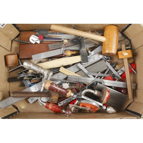 682 - A box of tools G+