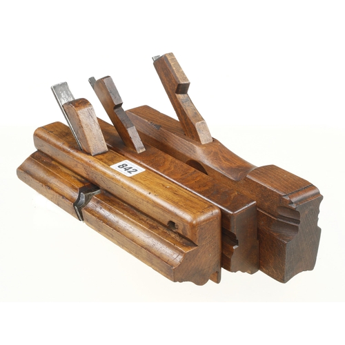 842 - Two Dutch moulding planes and a large hollow G+