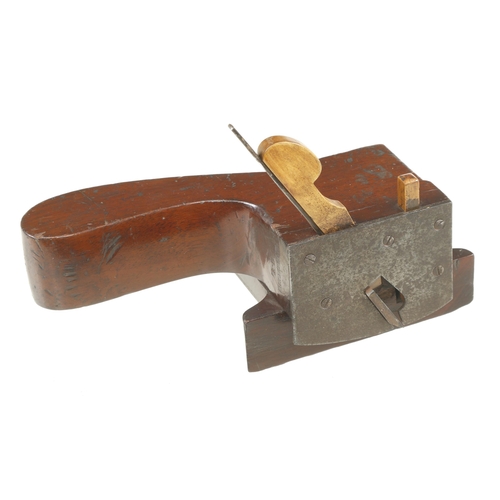 871 - A little used coachmaker's tailed mahogany plough plane with boxwood depth stop and wedge G++