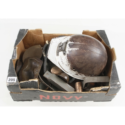 205 - An NCB miner's helmet, a pair of knee pads and other items G