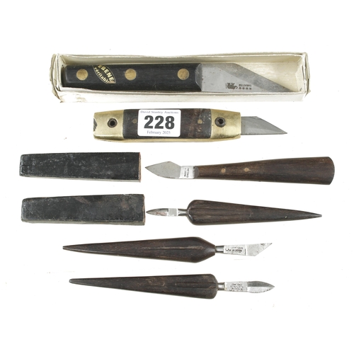 228 - A marking knife by SABATIER and 4 others by WINDSOR & NEWTON G+