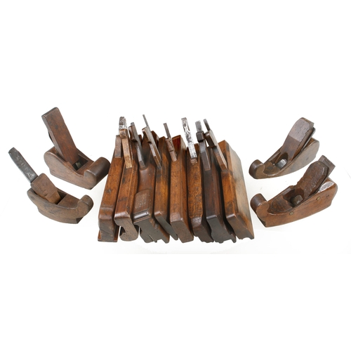 105 - 12 European moulding planes etc G