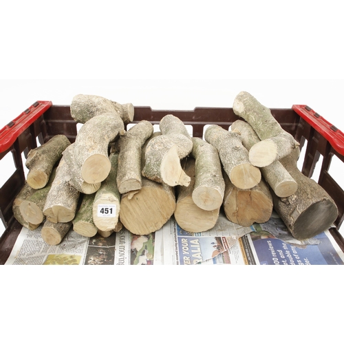 Quantity of seasoned boxwood logs to 13