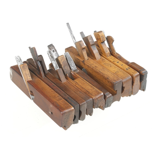 2 - Ten European moulding planes G+
