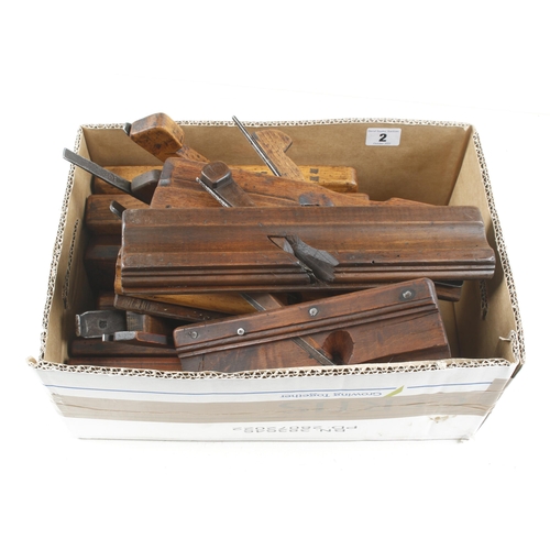 2 - Ten European moulding planes G+