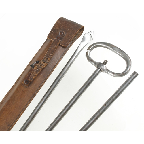 26 - A three part hay testing spike by G.T.SKELTON in orig leather sheath G++