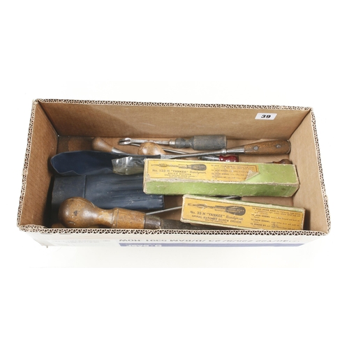 39 - YANKEE Nos 33 and 133 ratchet screwdrivers in orig boxes and various others G+