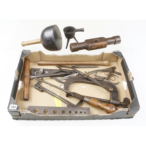 A box of European tools G