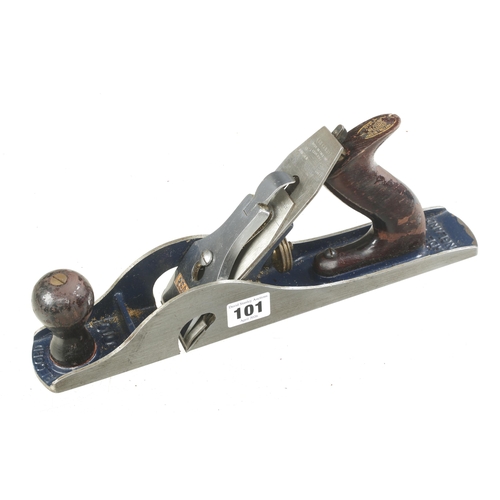 101 - A little used RECORD No 010 rebate plane with orig trade label G++