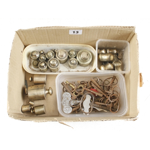 13 - Three sets of brass weights and quantity of rusty clock keys G
