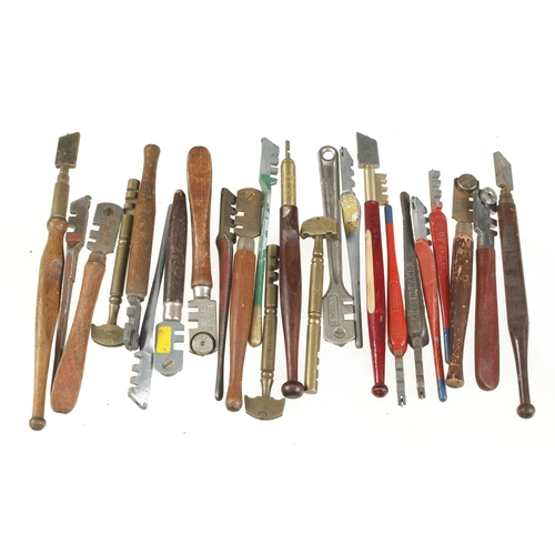 25 glass cutters G+
