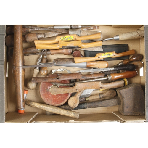 66 - A box of tools G