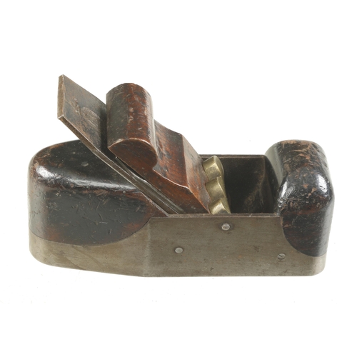 92 - An iron coffin smoother, crack to sole G