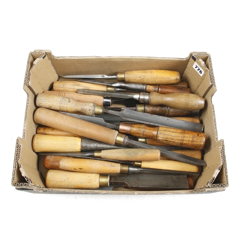 23 large chisels and gouges G+