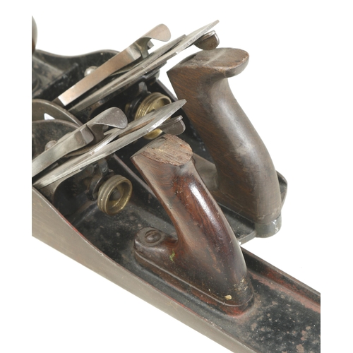 41 - An early STANLEY No 5 with pre adjustable frog, chip to spur and a No 4 1/2 low knob G+
