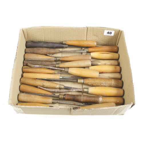 40 - 25 carving tools G