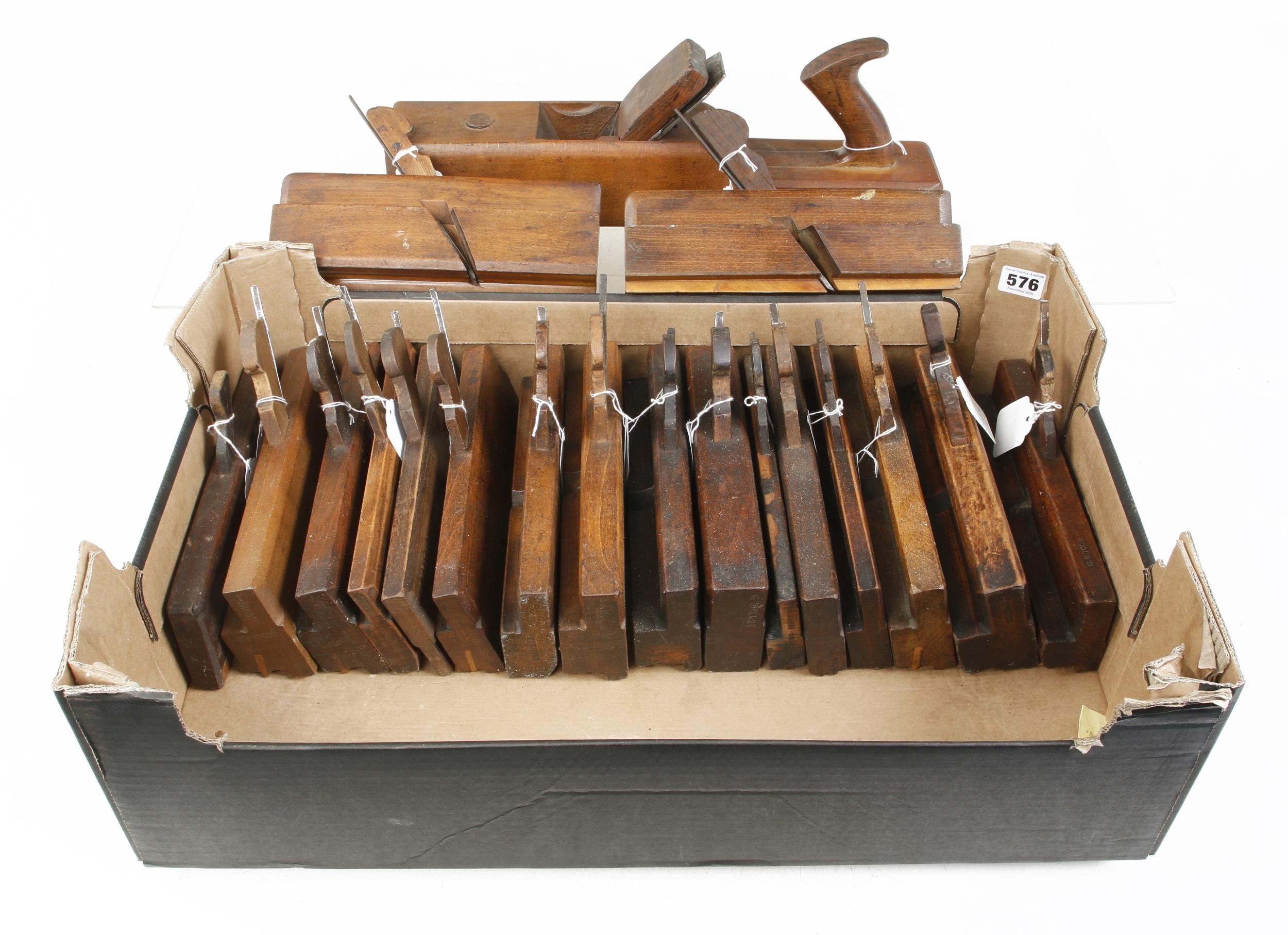 A MARPLES jack plane and 18 moulders G+