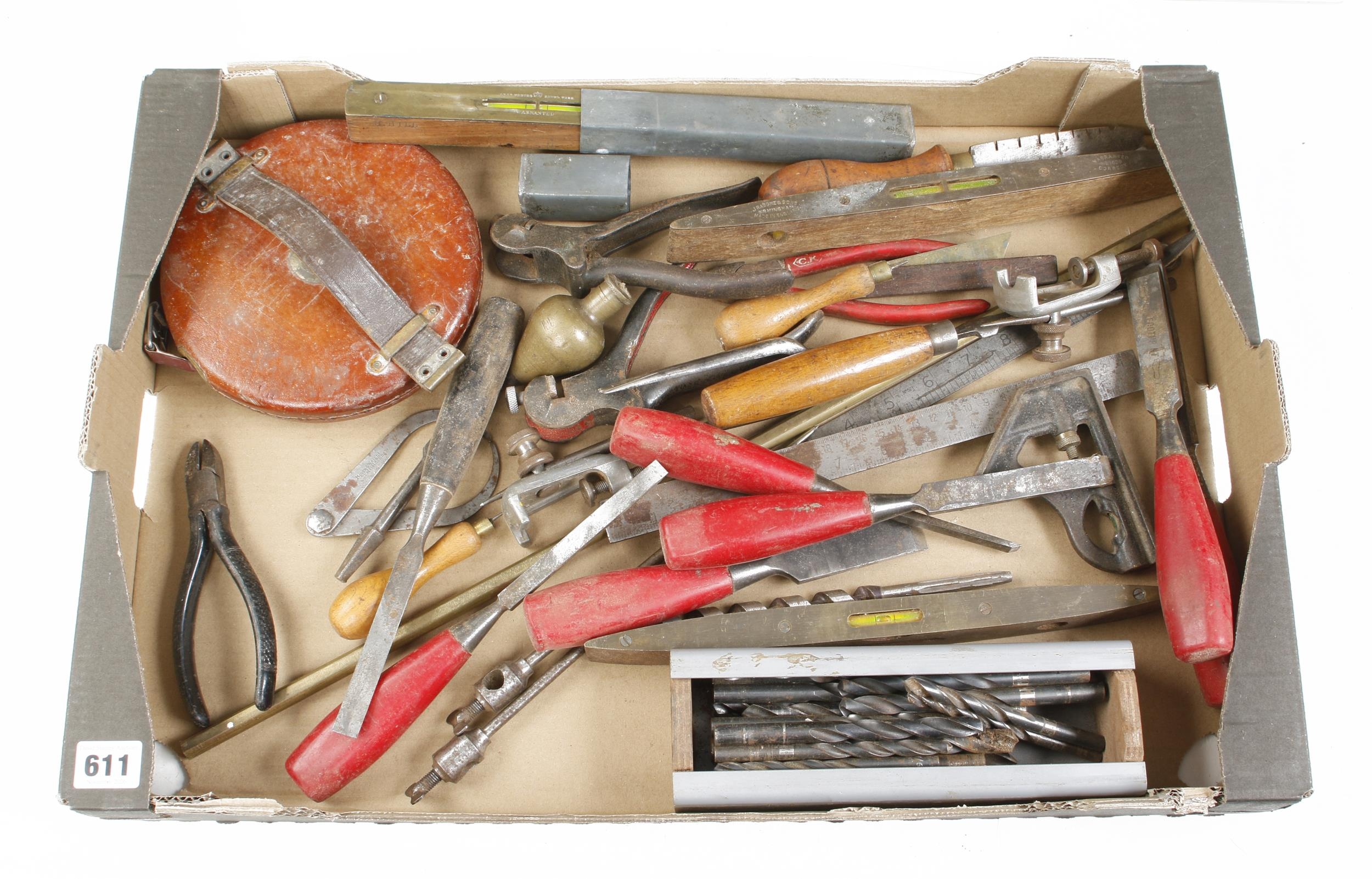 A box of tools G