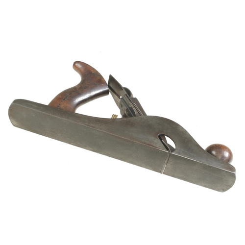 A STANLEY No 10 rebate plane G