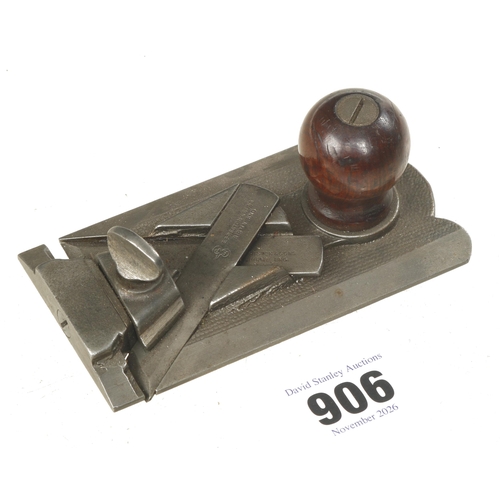 A small size PRESTON L/R rebate plane G+