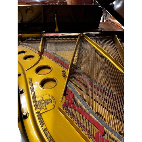 32 - Steinway (1905)A 5ft 10in Model O grand piano in a rosewood case on square tapered legs; together wi... 