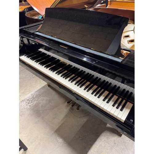 41 - Boston (c2007)A 6ft 4in Model GP193 grand piano in a bright ebonised case on square tapered legs; to... 