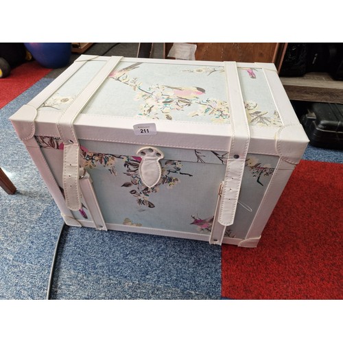 211 - Shabby Chic Storage Trunk.